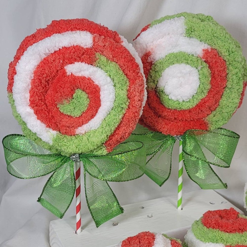 Decorative Chunky Yarn Christmas Lollipops, Yarn Lollipops - Set of 2